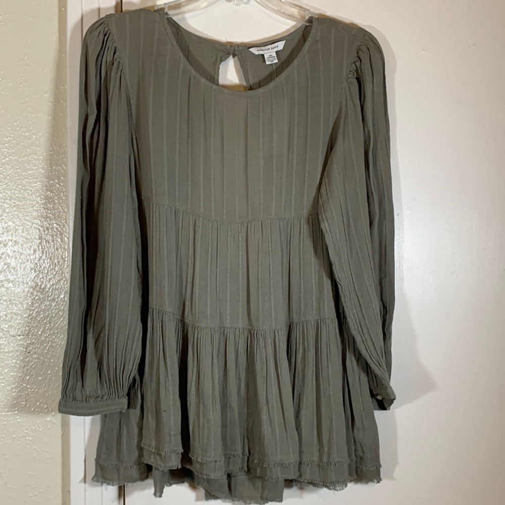 NWT American Eagle Outfitters Smocked Top, XXS